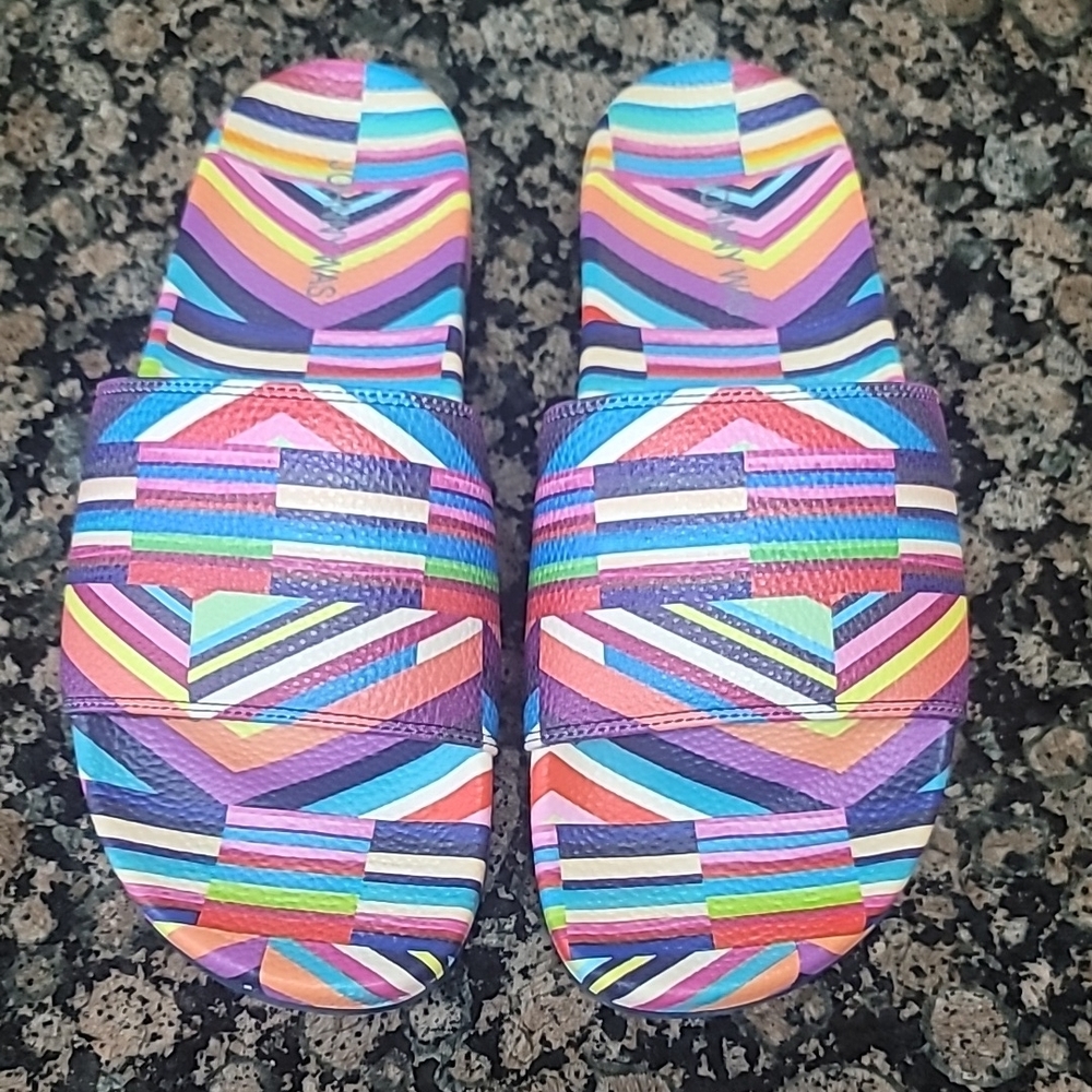 Johnny Was,  Colorful Chevron Flip-Flop Sandals with Thick Sole